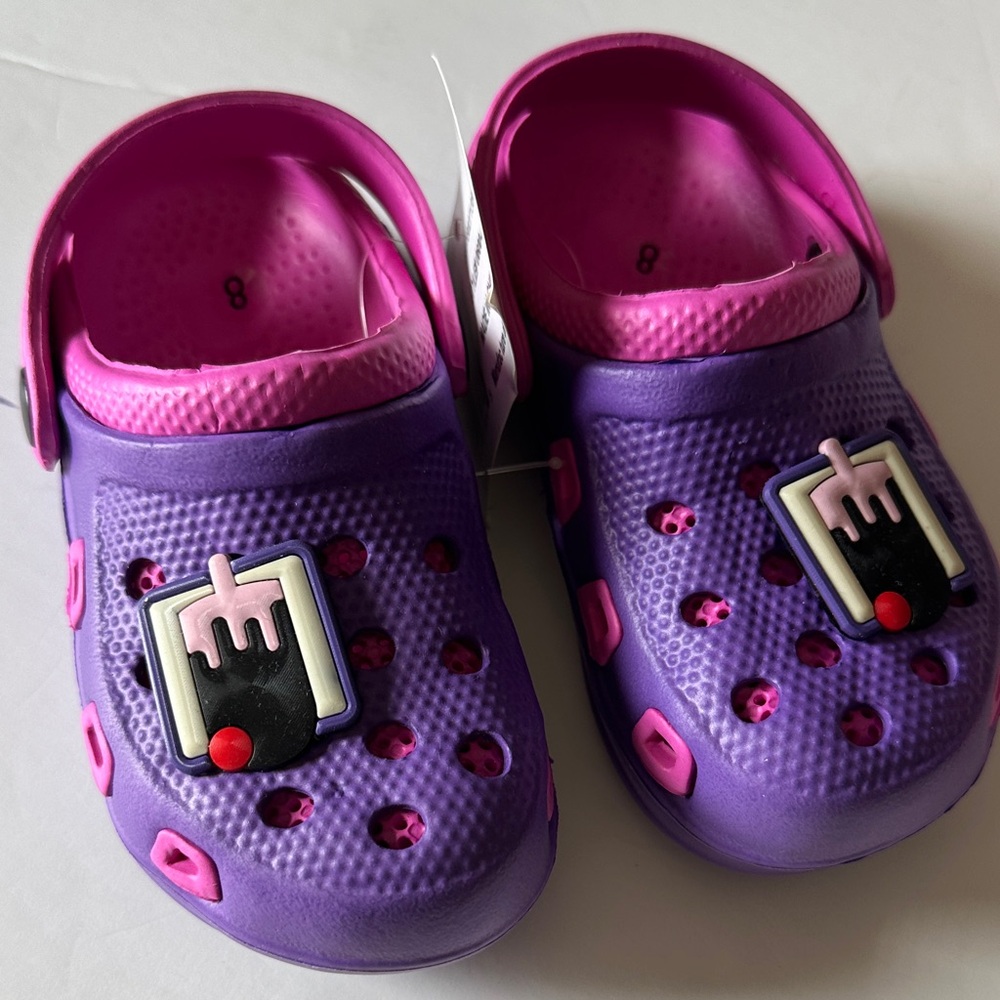 New Arrivals Boutique Girls Purple Clog Sandals Beach Cupcake Charm Size 6